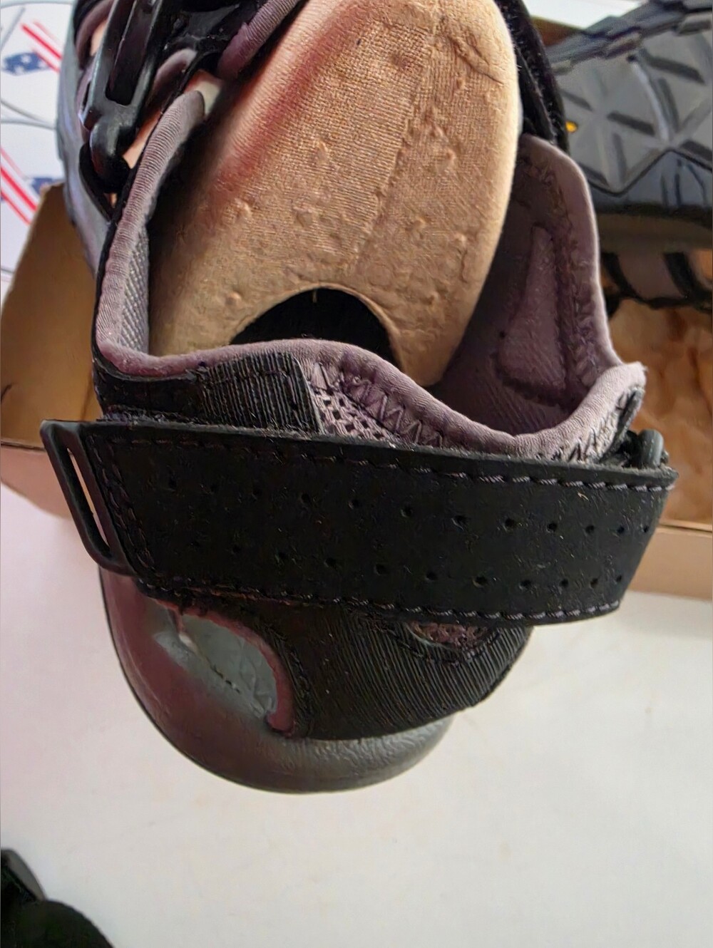 Teva Omnium2 Mens 8.5 NIB - Picture 8 of 11